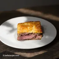 Brik &agrave; loeuf Croustillant et Coulant