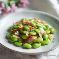 Recette aux F&egrave;ves : Po&ecirc;l&eacute;e de F&egrave;ves Fra&icirc;ches aux Lardons (30 min)