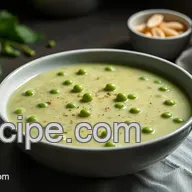 Velout&eacute; de Petits Pois au Pesto de Noix: Mon Secret Onctueux!