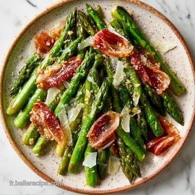 Recettes d'asperges vertes &agrave; la po&ecirc;le pour le d&icirc;ner