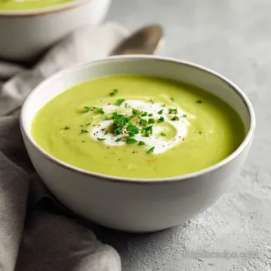 Velout&eacute; de Petit Pois pour 4 Personnes : Recette Soyeuse